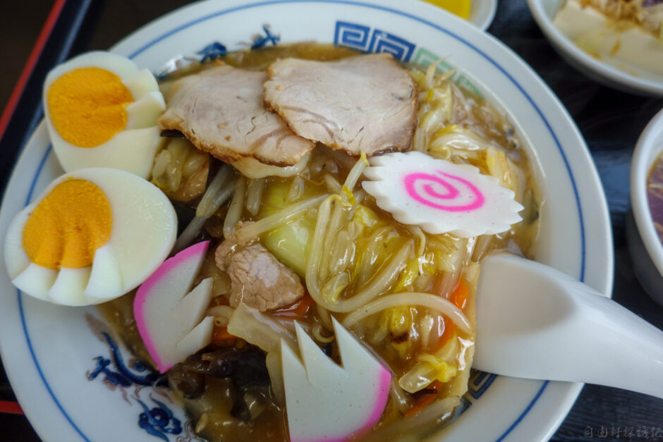 茨城県守谷市の中華洋食屋さん自由軒の中華丼【おすすめメニュー】